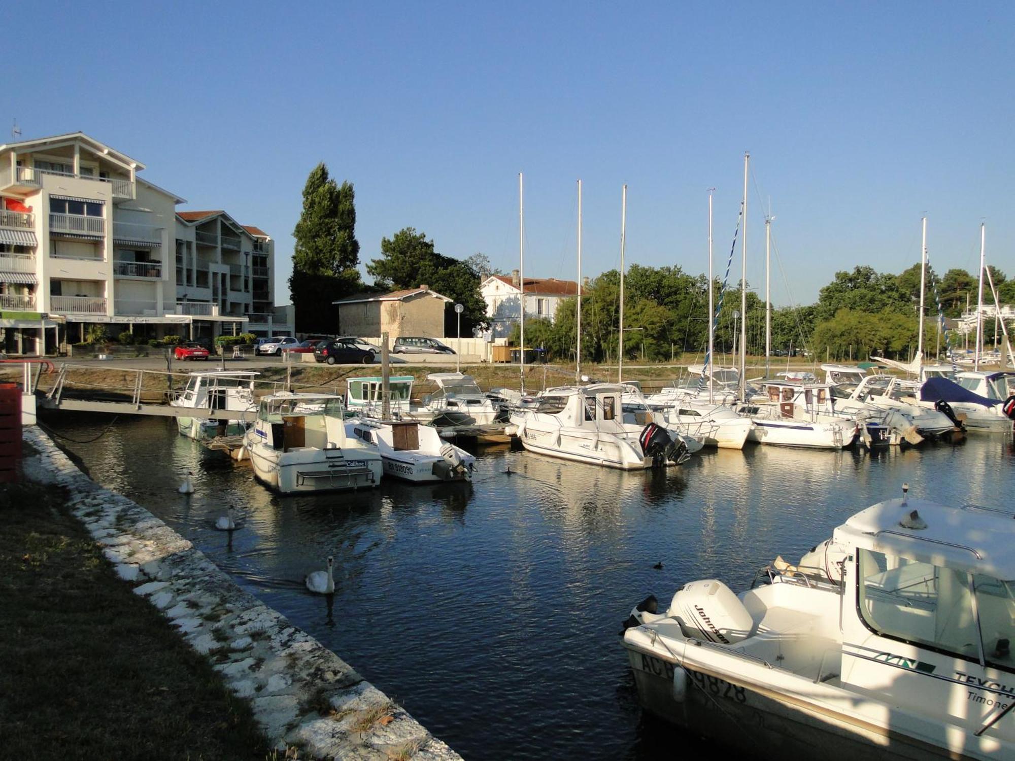 Les Marinas De Cassy Apartman Lanton Kültér fotó